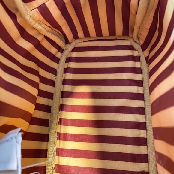 Loungefly | Harry Potter/Ron Weasley #2 Mini Backpack | Burgundy & Yellow - Picture 11 of 16